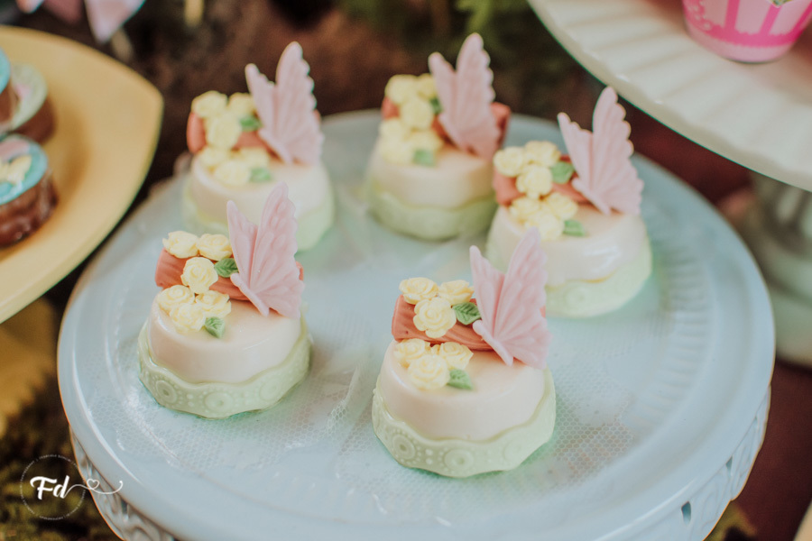 decoração bonecas japonesas
fotografia de festa infantil campo grande; fotografo em campo grande;
fotografo cg;
decoração de festa infantil ; decoração de festa de menina bosque encantado; decoração jardim menina; festa em campo grande; fotos de festas 