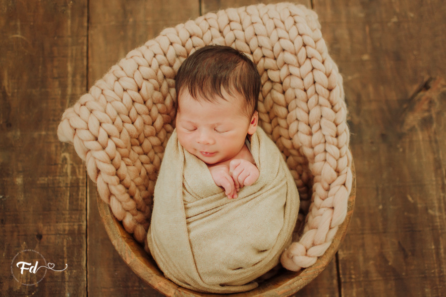  sessao newborn; newborn; campo grande; baby boy; fotos fran duailibi; mae de menina; pai de menina; newborn girl; mudo rosa; ensaio newborn; fotos de recem nascido campo grande; fotografo em campo grande; fotos de bebe; bebe arco iris; picadinhas de amor