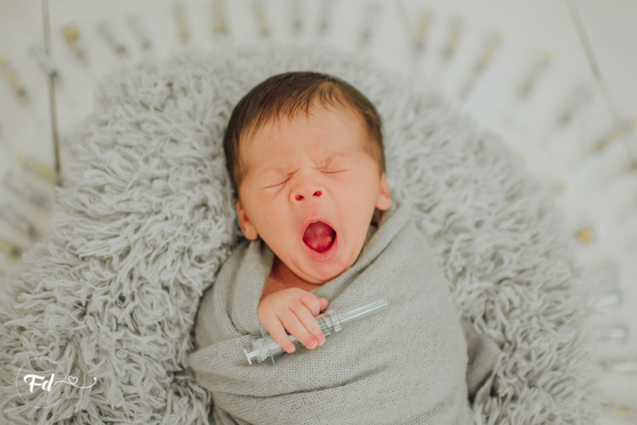  sessao newborn; newborn; campo grande; baby boy; fotos fran duailibi; mae de menina; pai de menina; newborn girl; mudo rosa; ensaio newborn; fotos de recem nascido campo grande; fotografo em campo grande; fotos de bebe; bebe arco iris; picadinhas de amor