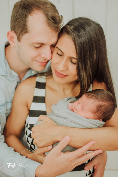  sessao newborn; newborn; campo grande; baby boy; fotos fran duailibi; mae de menina; pai de menina; newborn girl; mudo rosa; ensaio newborn; fotos de recem nascido campo grande; fotografo em campo grande; fotos de bebe; bebe arco iris; picadinhas de amor