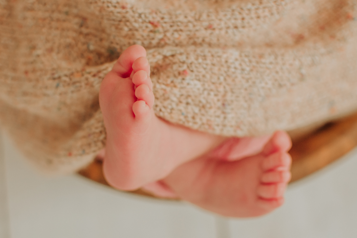  sessao newborn; newborn; campo grande; baby girl; fotos fran duailibi; mae de menina; pai de menina; newborn girl; mudo rosa; ensaio newborn; fotos de recem nascido campo grande; fotografo em campo grande; fotos de bebe; bebe, fotos de bebe