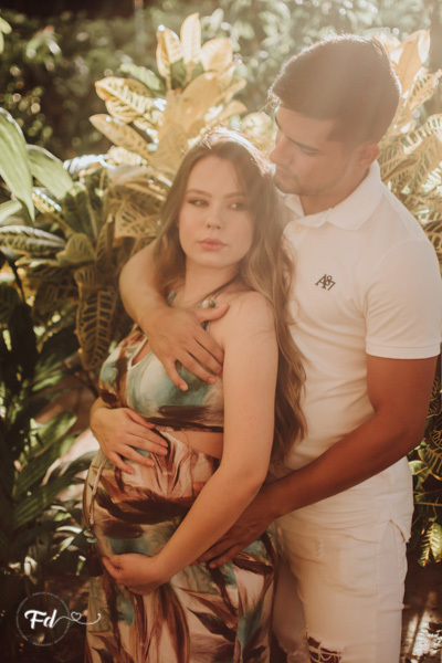 ensaio de gestante; fotos de gravida em externo; estudio de fotos em campo grande; fotos fran duailibi; fotografa campo grande; fotografo de gestante; ensaio na floricultura gravida; ensaio criativo gestante; fotos de gravida; maternidade;