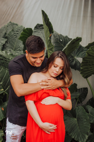 ensaio de gestante; fotos de gravida em externo; estudio de fotos em campo grande; fotos fran duailibi; fotografa campo grande; fotografo de gestante; ensaio na floricultura gravida; ensaio criativo gestante; fotos de gravida; maternidade;