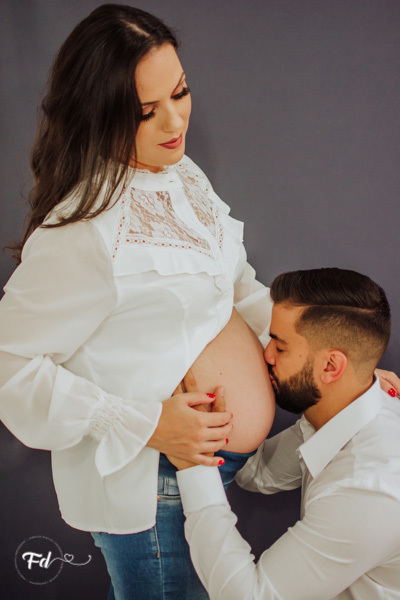 fotos de gestante; gravida no estudio; fotos de gravida no estudio; ensaio de gestante campo grande; campogrande; sessão de gestante no estudio; fotos criativas de gravida; fotografa campo grande; fotos criativas de gestante; gravidas campo grande; ensaio
