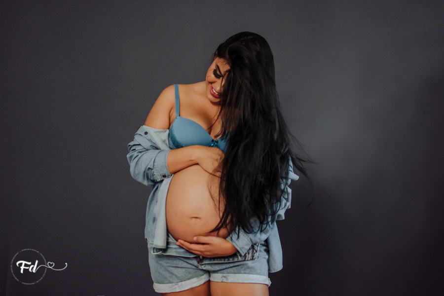 ensaio de gestante; fotos de gravida em estudio; estudio de fotos em campo grande; fotos fran duailibi; fotografa campo grande; fotografo de gestante; ensaio criativo gestante; fotos de gravida; maternidade; ensaio sozinha de gestante; 