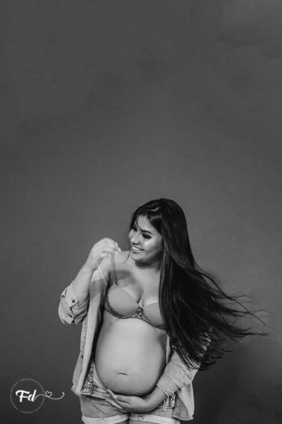 ensaio de gestante; fotos de gravida em estudio; estudio de fotos em campo grande; fotos fran duailibi; fotografa campo grande; fotografo de gestante; ensaio criativo gestante; fotos de gravida; maternidade; ensaio sozinha de gestante; 