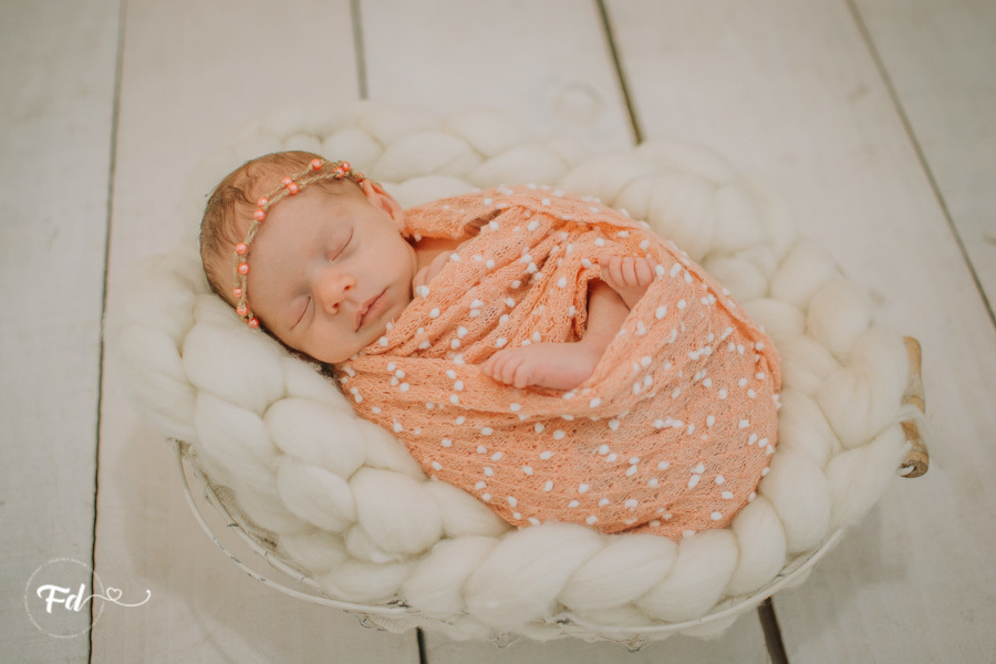  sessao newborn; newborn; campo grande; baby boy; fotos fran duailibi; mae de menina; pai de menina; newborn girl; mudo rosa; ensaio newborn; fotos de recem nascido campo grande; fotografo em campo grande; fotos de bebe; bebe com mamae; bebe com familia