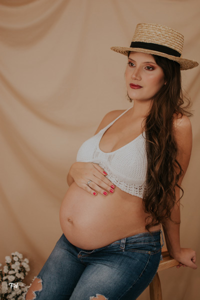 ensaio de gestante; fotos de gravida estudio flores; esestudio de fotos em campo grande; fotos fran duailibi; fotografa campo grande; fotografo de gestante; ensaio gravida; ensaio criativo gestante; fotos de gravida; gestante nu