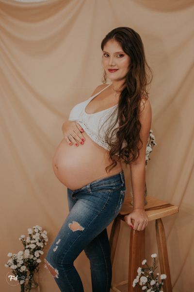 ensaio de gestante; fotos de gravida estudio flores; esestudio de fotos em campo grande; fotos fran duailibi; fotografa campo grande; fotografo de gestante; ensaio gravida; ensaio criativo gestante; fotos de gravida; gestante nu