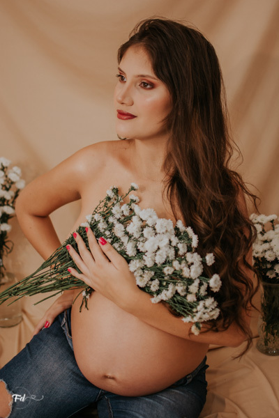 ensaio de gestante; fotos de gravida estudio flores; esestudio de fotos em campo grande; fotos fran duailibi; fotografa campo grande; fotografo de gestante; ensaio gravida; ensaio criativo gestante; fotos de gravida; gestante nu