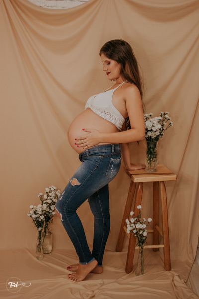 ensaio de gestante; fotos de gravida estudio flores; esestudio de fotos em campo grande; fotos fran duailibi; fotografa campo grande; fotografo de gestante; ensaio gravida; ensaio criativo gestante; fotos de gravida; gestante nu