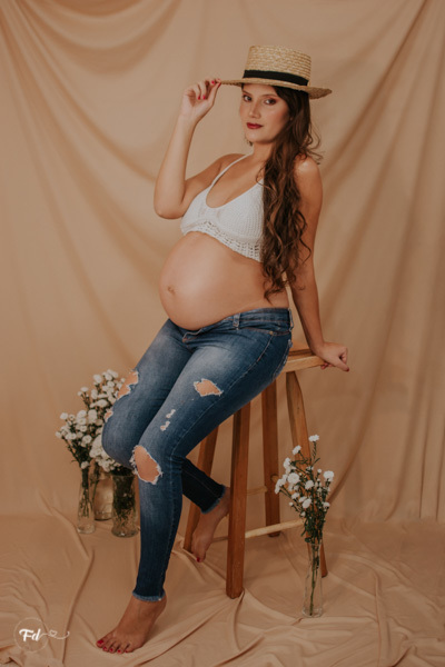 ensaio de gestante; fotos de gravida estudio flores; esestudio de fotos em campo grande; fotos fran duailibi; fotografa campo grande; fotografo de gestante; ensaio gravida; ensaio criativo gestante; fotos de gravida; gestante nu