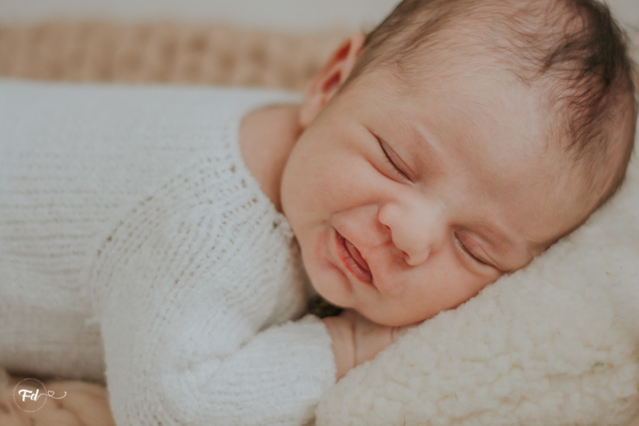  sessao newborn; newborn; campo grande; baby boy; fotos fran duailibi; mae de menina; pai de menina; newborn girl; mudo rosa; ensaio newborn; fotos de recem nascido campo grande; fotografo em campo grande; fotos de bebe; bebe com mamae; bebe com familia