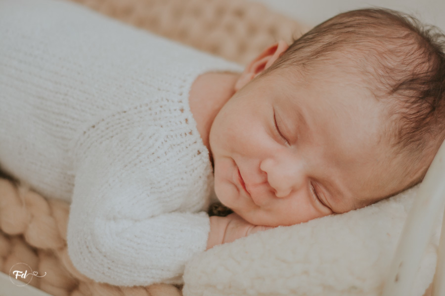  sessao newborn; newborn; campo grande; baby boy; fotos fran duailibi; mae de menina; pai de menina; newborn girl; mudo rosa; ensaio newborn; fotos de recem nascido campo grande; fotografo em campo grande; fotos de bebe; bebe com mamae; bebe com familia