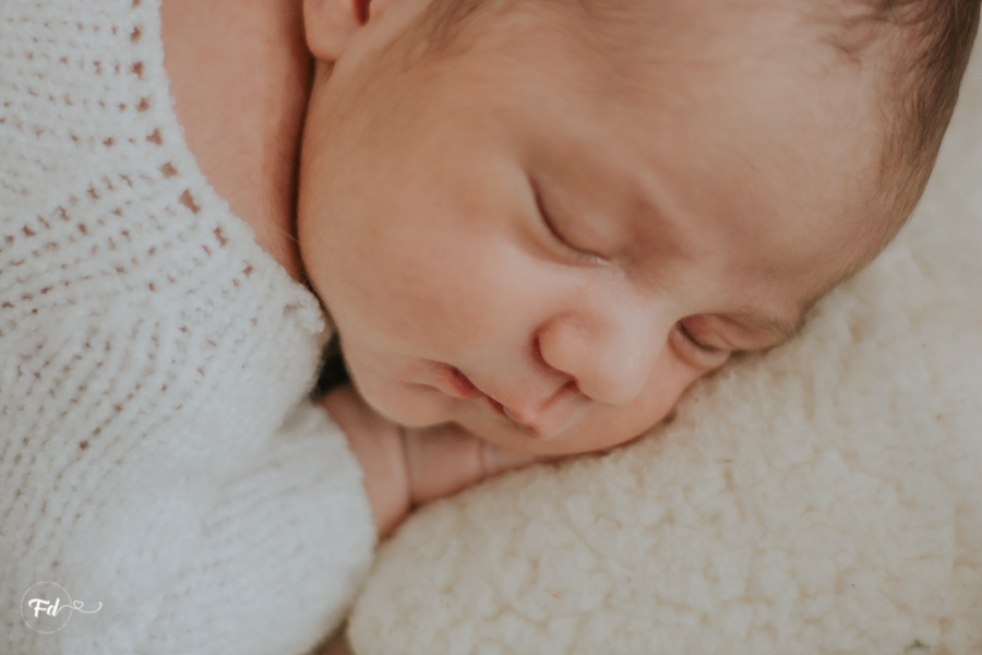  sessao newborn; newborn; campo grande; baby boy; fotos fran duailibi; mae de menina; pai de menina; newborn girl; mudo rosa; ensaio newborn; fotos de recem nascido campo grande; fotografo em campo grande; fotos de bebe; bebe com mamae; bebe com familia