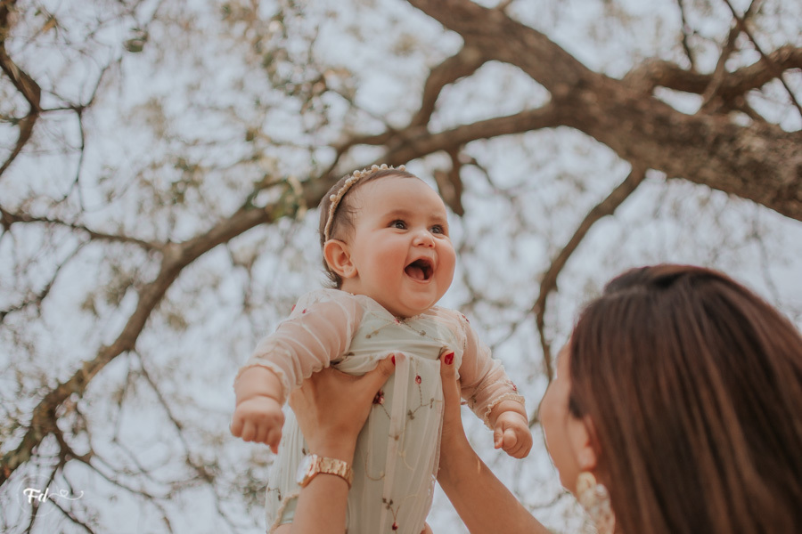  fotografa campo grande;  fotografia de familia ; ensaio de bebe ; ensaio de bebe campo grande; ensaio 1 ano campo grande ; fotografo de criança; ensaio externo campo grande; fotografo de bebe ; ensaio 1 aninho menina; fotos jardim encantado