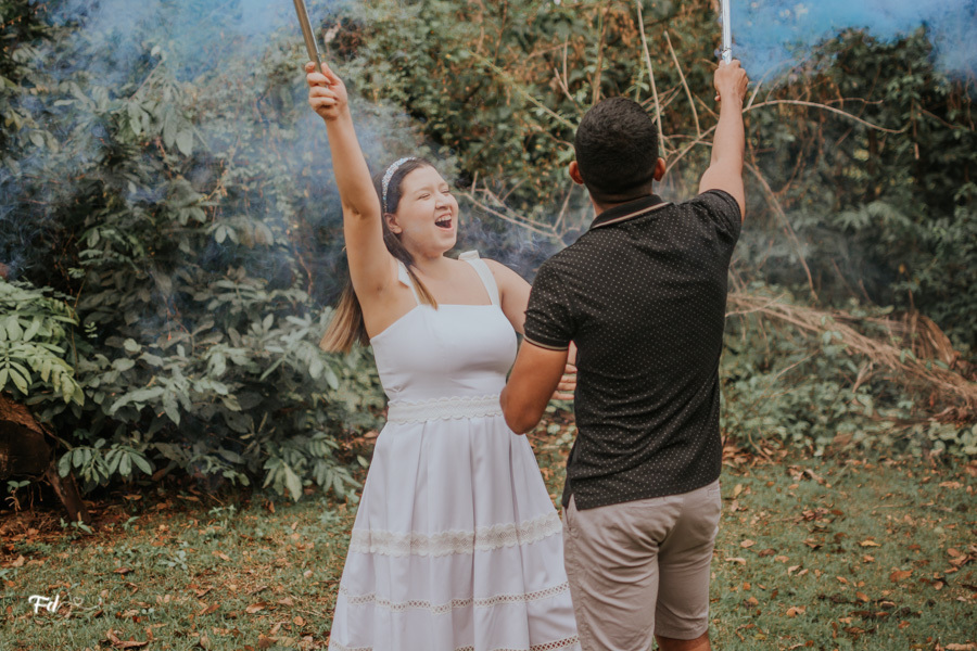 #ensaiorevelação ; Franciele Duailibi Photography ; fotografo em campo grande; fotos revelação sexo do bebe; ensaio de gravida em campo grande; fotos de gravida campo grande; maternidade campo grande; fotografo de gravida; surpresa de gravida