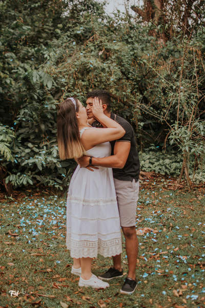 #ensaiorevelação ; Franciele Duailibi Photography ; fotografo em campo grande; fotos revelação sexo do bebe; ensaio de gravida em campo grande; fotos de gravida campo grande; maternidade campo grande; fotografo de gravida; surpresa de gravida