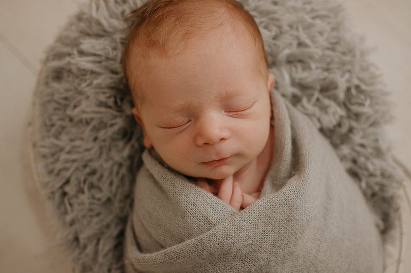  sessao newborn; newborn; campo grande; baby boy; fotos fran duailibi; mae de menina; pai de menina; newborn girl; mudo rosa; ensaio newborn; fotos de recem nascido campo grande; fotografo em campo grande; fotos de bebe; bebe com mamae; bebe com familia