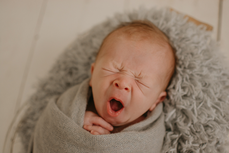  sessao newborn; newborn; campo grande; baby boy; fotos fran duailibi; mae de menina; pai de menina; newborn girl; mudo rosa; ensaio newborn; fotos de recem nascido campo grande; fotografo em campo grande; fotos de bebe; bebe com mamae; bebe com familia