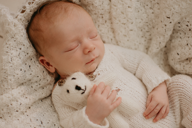  sessao newborn; newborn; campo grande; baby boy; fotos fran duailibi; mae de menina; pai de menina; newborn girl; mudo rosa; ensaio newborn; fotos de recem nascido campo grande; fotografo em campo grande; fotos de bebe; bebe com mamae; bebe com familia