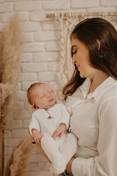  sessao newborn; newborn; campo grande; baby boy; fotos fran duailibi; mae de menina; pai de menina; newborn girl; mudo rosa; ensaio newborn; fotos de recem nascido campo grande; fotografo em campo grande; fotos de bebe; bebe com mamae; bebe com familia