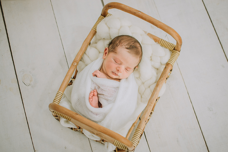  sessao newborn; newborn; campo grande; baby boy; fotos fran duailibi; mae de menina; pai de menina; newborn girl; mudo rosa; ensaio newborn; fotos de recem nascido campo grande; fotografo em campo grande; fotos de bebe; bebe com mamae; bebe com familia