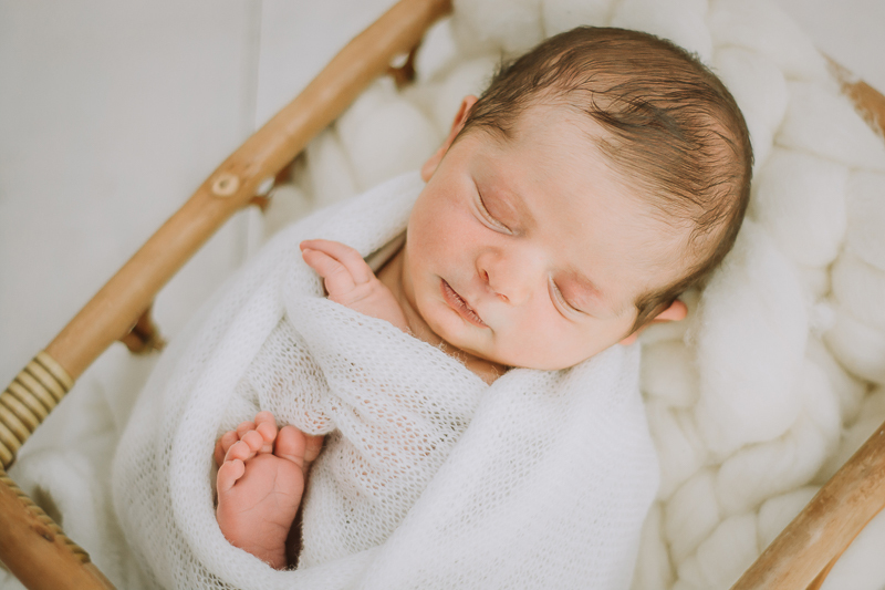  sessao newborn; newborn; campo grande; baby boy; fotos fran duailibi; mae de menina; pai de menina; newborn girl; mudo rosa; ensaio newborn; fotos de recem nascido campo grande; fotografo em campo grande; fotos de bebe; bebe com mamae; bebe com familia