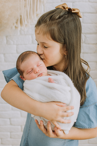  sessao newborn; newborn; campo grande; baby boy; fotos fran duailibi; mae de menina; pai de menina; newborn girl; mudo rosa; ensaio newborn; fotos de recem nascido campo grande; fotografo em campo grande; fotos de bebe; bebe com mamae; bebe com familia