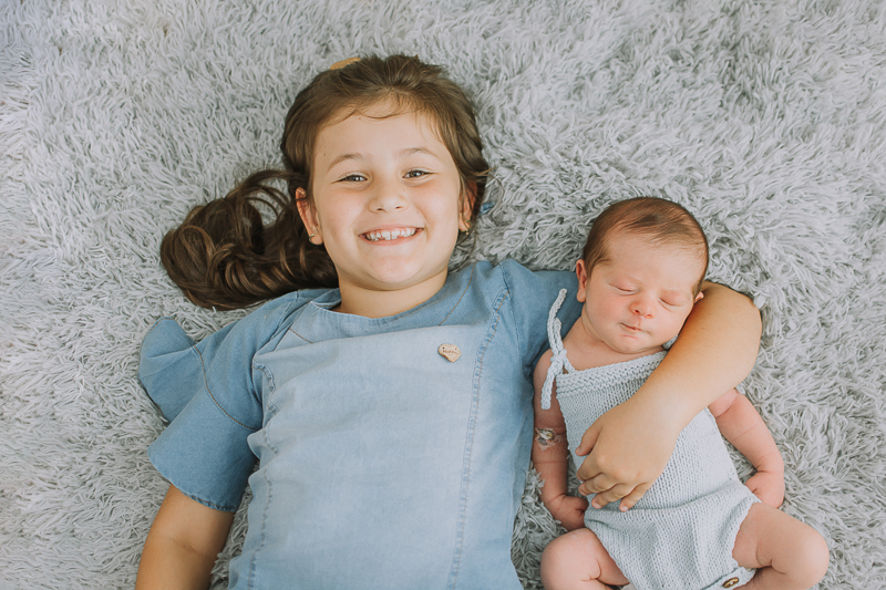  sessao newborn; newborn; campo grande; baby boy; fotos fran duailibi; mae de menina; pai de menina; newborn girl; mudo rosa; ensaio newborn; fotos de recem nascido campo grande; fotografo em campo grande; fotos de bebe; bebe com mamae; bebe com familia