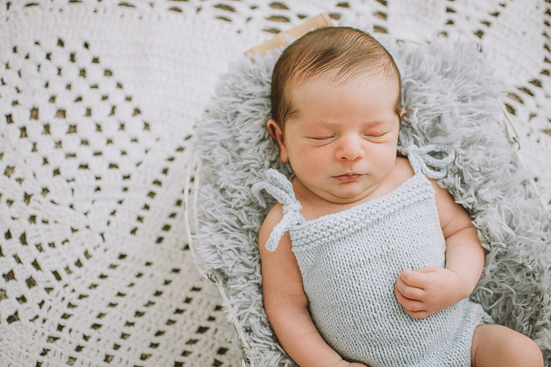  sessao newborn; newborn; campo grande; baby boy; fotos fran duailibi; mae de menina; pai de menina; newborn girl; mudo rosa; ensaio newborn; fotos de recem nascido campo grande; fotografo em campo grande; fotos de bebe; bebe com mamae; bebe com familia