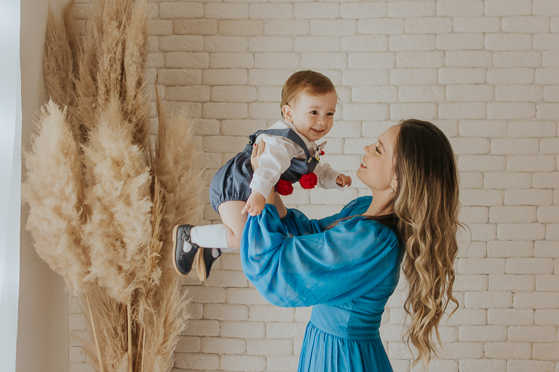 franciele duailibi photography; 
fotografia de família ; fotos de família ; ensaio de bebe ; ensaio smash the cake; ensaio smash the cake em campo grande; ensaio de bebe; fotografa em campo grande; ensaio externo 1 ano; campo grande; fotografo de criança