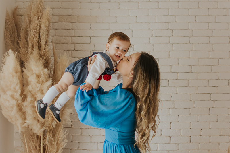 franciele duailibi photography; 
fotografia de família ; fotos de família ; ensaio de bebe ; ensaio smash the cake; ensaio smash the cake em campo grande; ensaio de bebe; fotografa em campo grande; ensaio externo 1 ano; campo grande; fotografo de criança