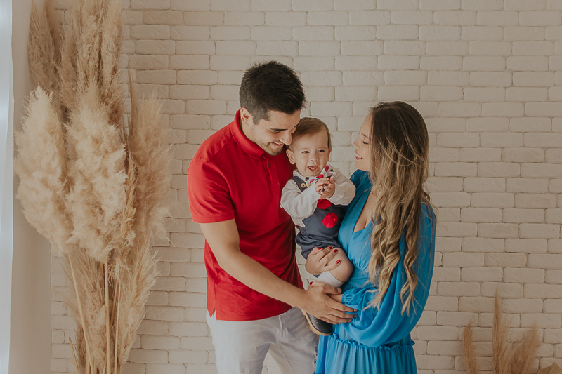 franciele duailibi photography; 
fotografia de família ; fotos de família ; ensaio de bebe ; ensaio smash the cake; ensaio smash the cake em campo grande; ensaio de bebe; fotografa em campo grande; ensaio externo 1 ano; campo grande; fotografo de criança