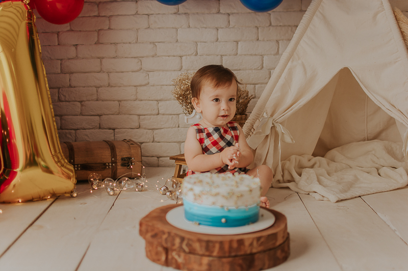 franciele duailibi photography; 
fotografia de família ; fotos de família ; ensaio de bebe ; ensaio smash the cake; ensaio smash the cake em campo grande; ensaio de bebe; fotografa em campo grande; ensaio externo 1 ano; campo grande; fotografo de criança