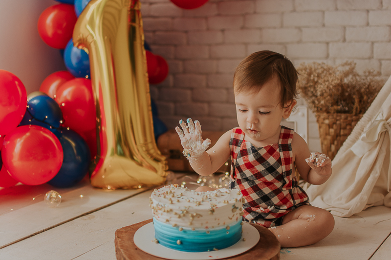 franciele duailibi photography; 
fotografia de família ; fotos de família ; ensaio de bebe ; ensaio smash the cake; ensaio smash the cake em campo grande; ensaio de bebe; fotografa em campo grande; ensaio externo 1 ano; campo grande; fotografo de criança