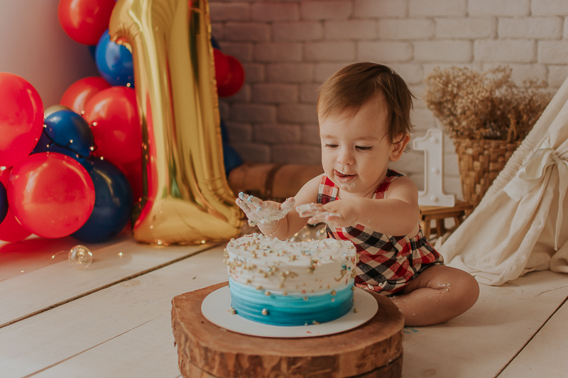 franciele duailibi photography; 
fotografia de família ; fotos de família ; ensaio de bebe ; ensaio smash the cake; ensaio smash the cake em campo grande; ensaio de bebe; fotografa em campo grande; ensaio externo 1 ano; campo grande; fotografo de criança