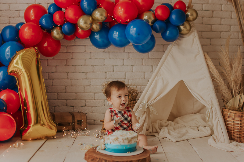 franciele duailibi photography; 
fotografia de família ; fotos de família ; ensaio de bebe ; ensaio smash the cake; ensaio smash the cake em campo grande; ensaio de bebe; fotografa em campo grande; ensaio externo 1 ano; campo grande; fotografo de criança