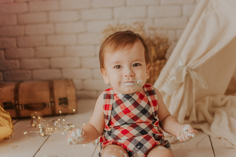 franciele duailibi photography; 
fotografia de família ; fotos de família ; ensaio de bebe ; ensaio smash the cake; ensaio smash the cake em campo grande; ensaio de bebe; fotografa em campo grande; ensaio externo 1 ano; campo grande; fotografo de criança