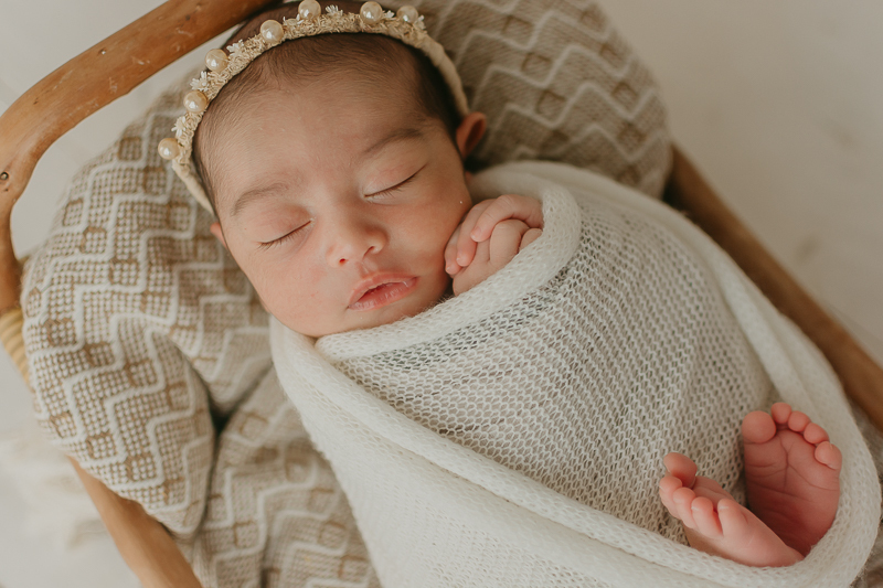  sessao newborn; newborn; campo grande; baby boy; fotos fran duailibi; mae de menina; pai de menina; newborn girl; mudo rosa; ensaio newborn; fotos de recem nascido campo grande; fotografo em campo grande; fotos de bebe; bebe com mamae; bebe com familia