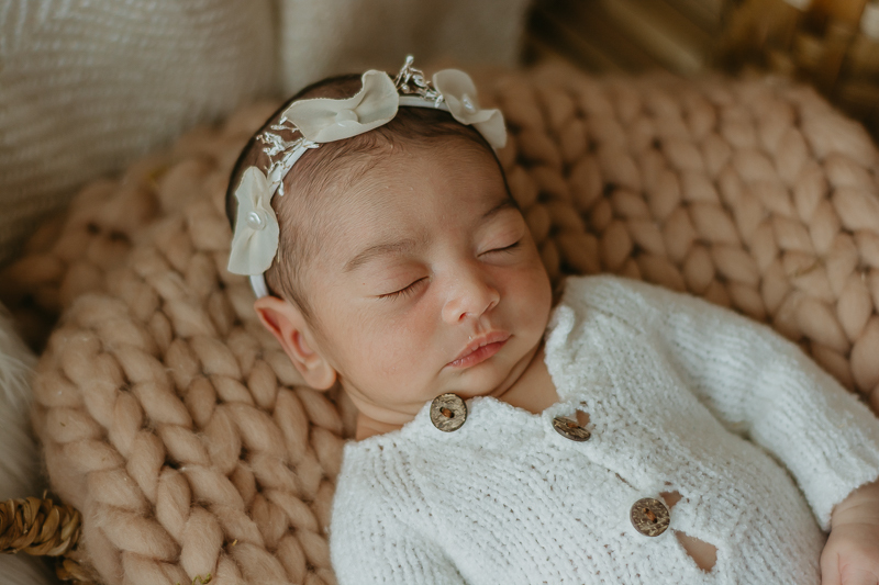  sessao newborn; newborn; campo grande; baby boy; fotos fran duailibi; mae de menina; pai de menina; newborn girl; mudo rosa; ensaio newborn; fotos de recem nascido campo grande; fotografo em campo grande; fotos de bebe; bebe com mamae; bebe com familia