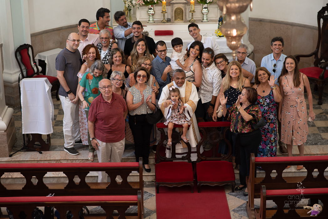 Foto da família feito do alto.