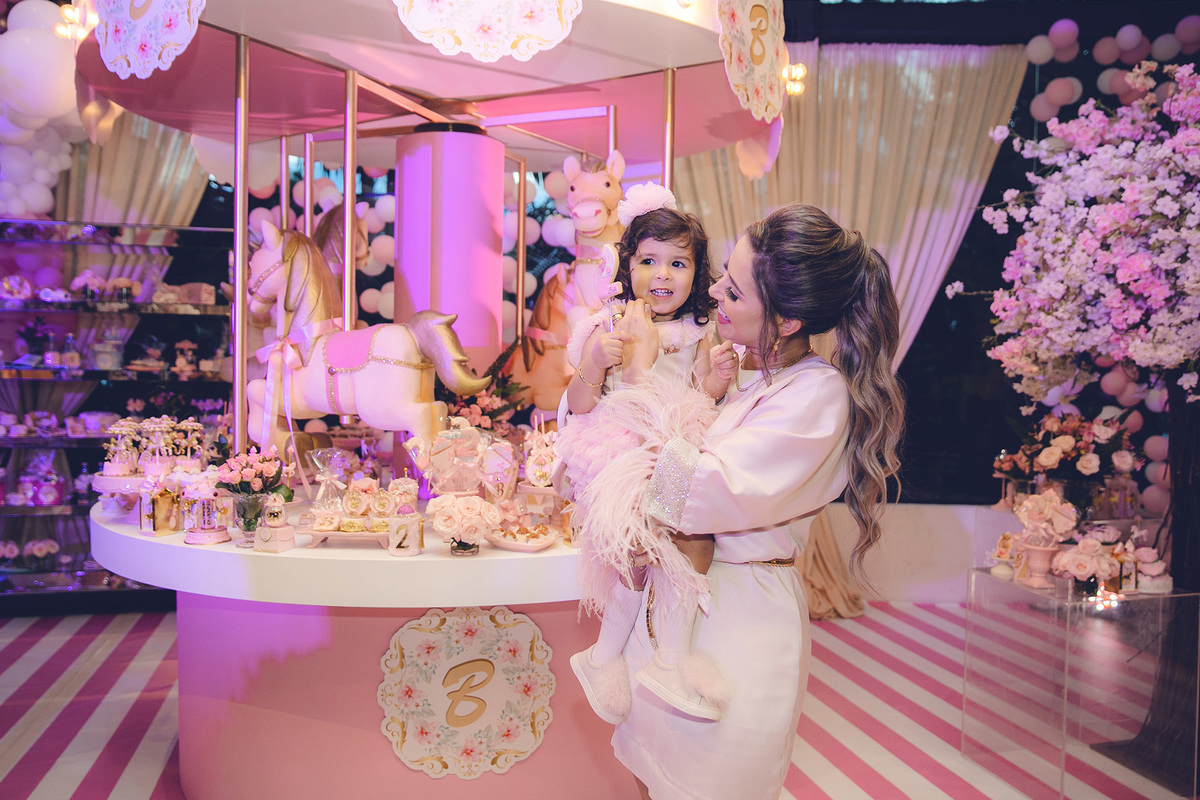 aniversario - aniversario infantil - tema carrossel - carrossel - fotografia infantil - fotografos jaragua do sul - chroma fotografia