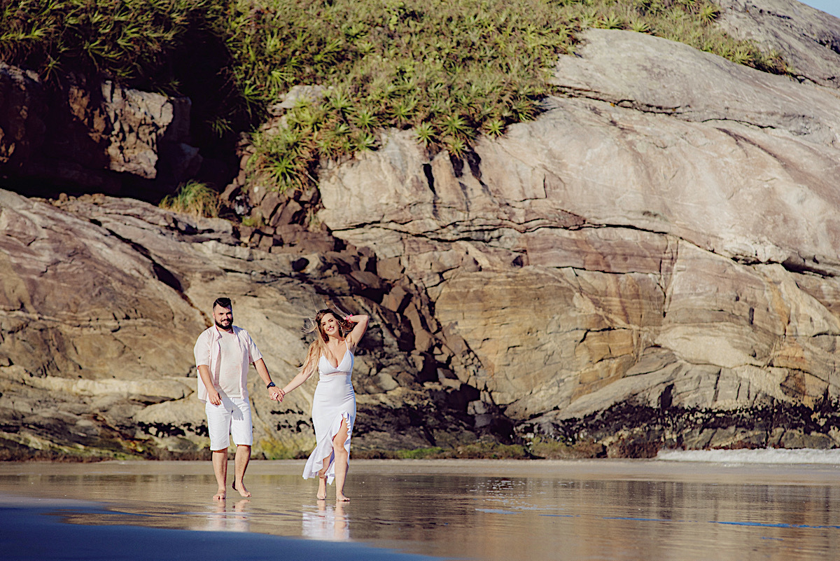 pre casamento - camila - jaison - ilha do mel - chroma fotografia - ensaio casal - pre-pandemia