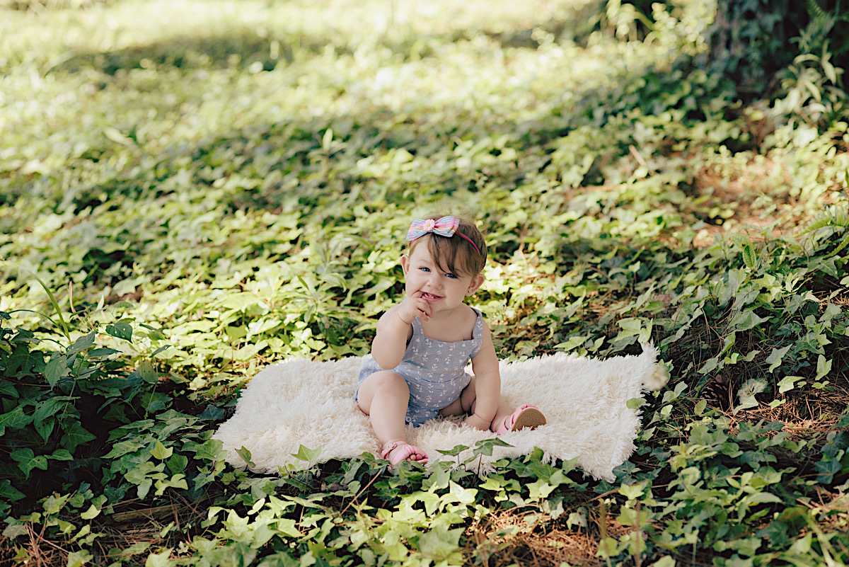 clara - acompanhamento mensal - mae de menina - mes a mes - chroma fotografia - sao bento do sul