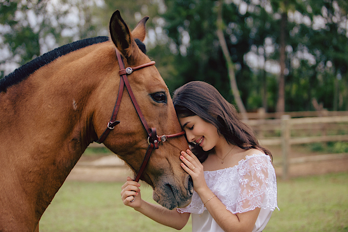 ensaio individual - ensaio 15 anos - ensaio feminino - aniversario 15 anos - jaragua do sul - fotografia de familia - fotografos jaragua do sul - chroma fotografia