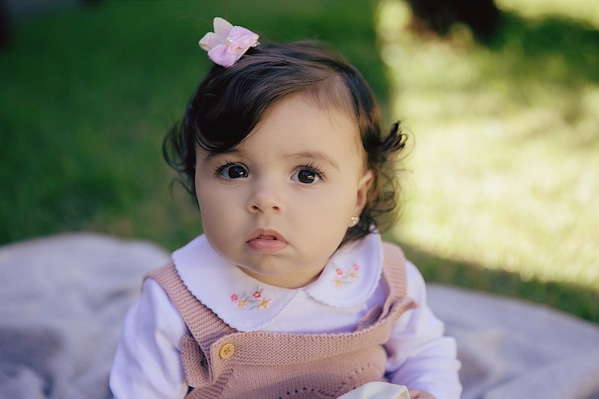 ensaio acompanhamento - ensaio mensal - mae de menina - ensaio em casa - ensaio externo - fotografos jaragua do sul - fotografia de familia - chroma fotografia