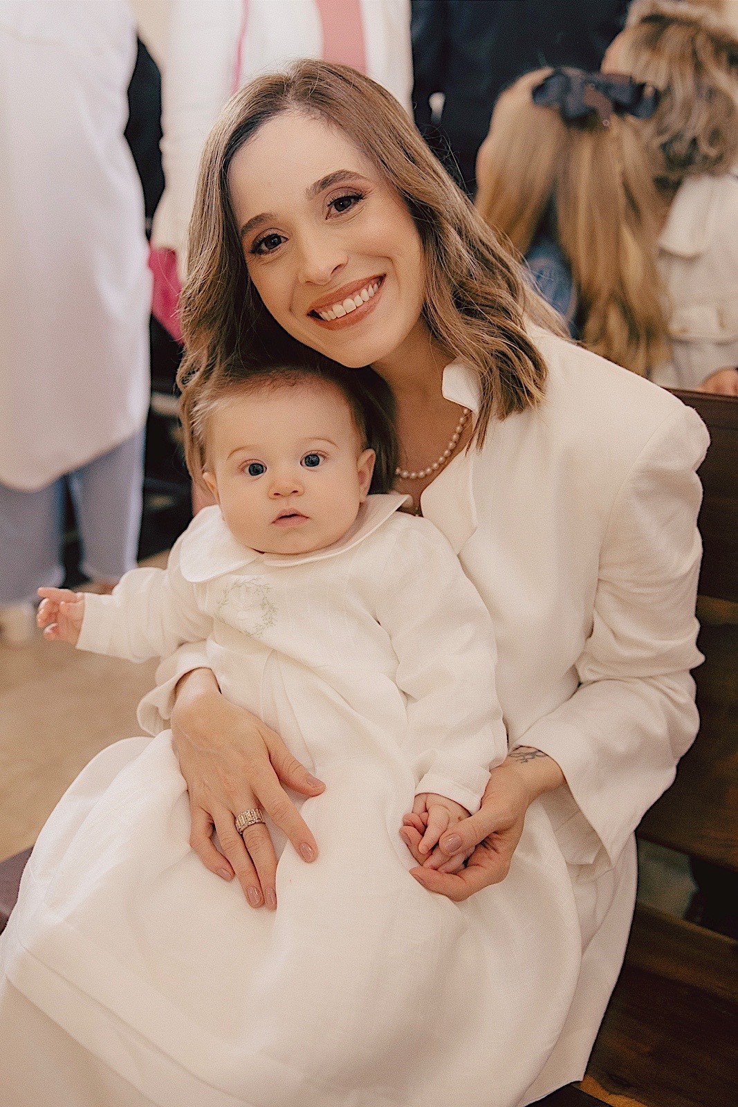 batismo - batizado - mae de menino - cerimonia de batismo - fotografia de familia - fotografia infantil - fotografos jaragua do sul - chroma fotografia