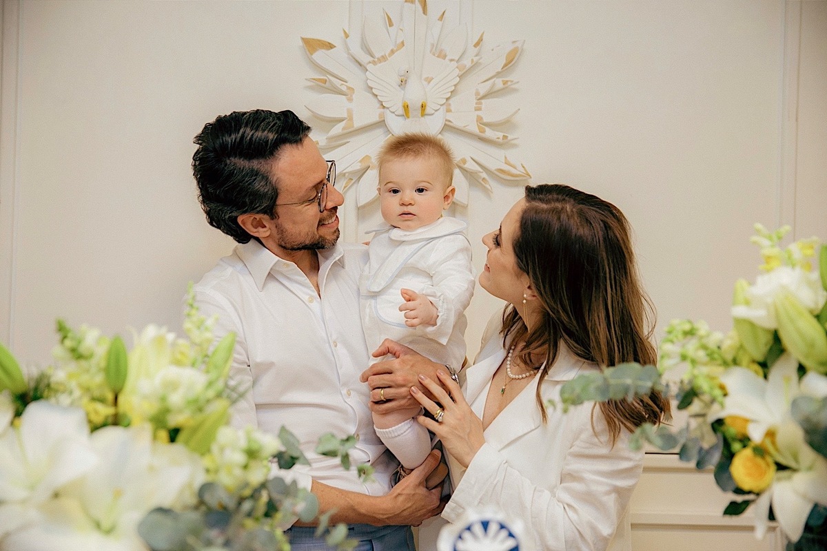 batismo - batizado - mae de menino - cerimonia de batismo - fotografia de familia - fotografia infantil - fotografos jaragua do sul - chroma fotografia