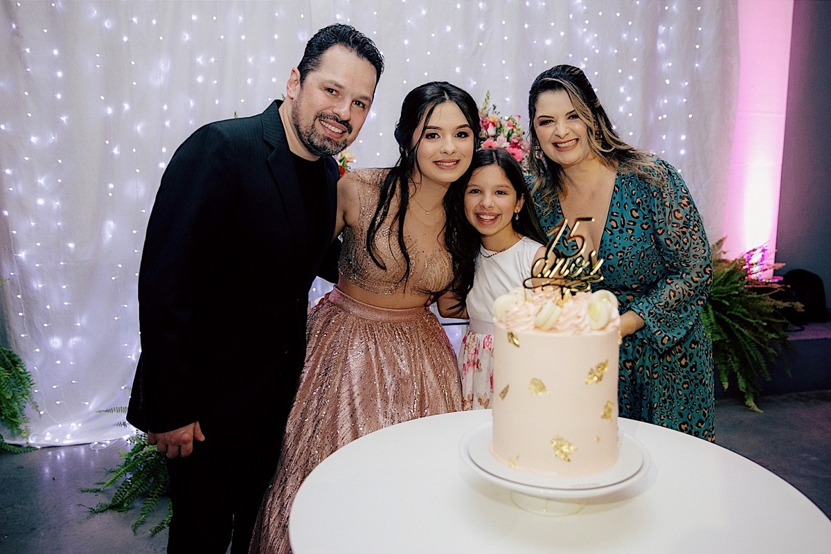 aniversario - aniversario 15 anos - 15 anos - festa de 15 anos - fotografia social - fotografia de familia - fotografos jaragua do sul - chroma fotografia